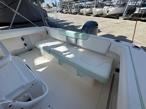 Robalo R222 Center Console 7 