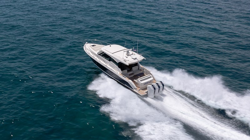 2024 Tiara Yachts 48 LE