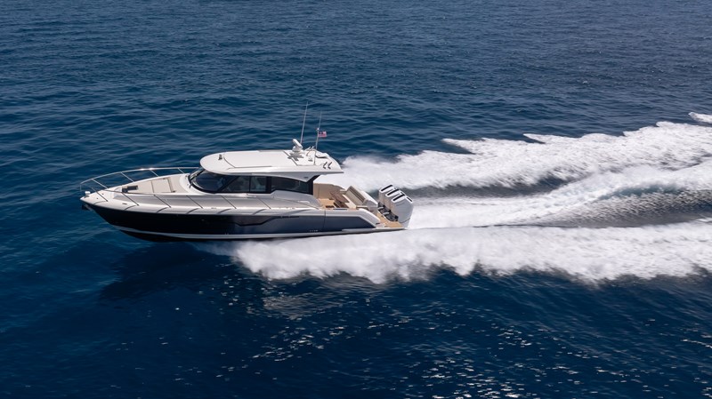 2024 Tiara Yachts 48 LE