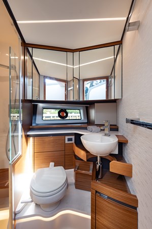 2024 Tiara Yachts 48 LE