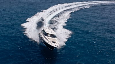 2024 Tiara Yachts 48 LE