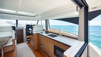 2024 Tiara Yachts 48 LE
