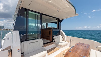 2024 Tiara Yachts 48 LE