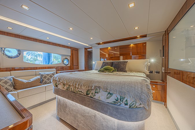 18m RIVIERA 6000 Sport Yacht Platinum Edition 2021 - Yacht for sale