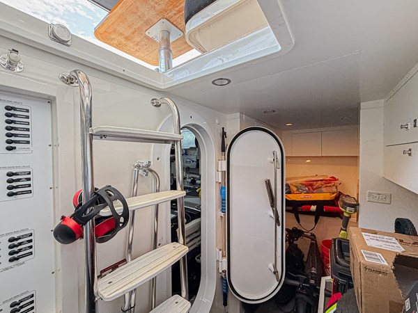 18m RIVIERA 6000 Sport Yacht Platinum Edition 2021 - Yacht for sale