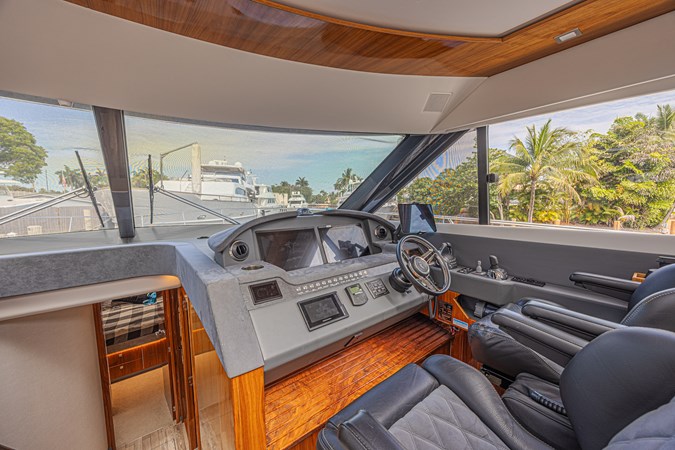 18m RIVIERA 6000 Sport Yacht Platinum Edition 2021 - Yacht for sale