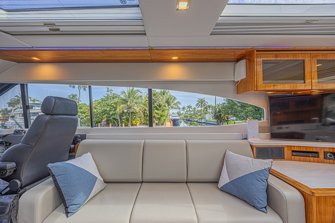 18m RIVIERA 6000 Sport Yacht Platinum Edition 2021 - Yacht for sale