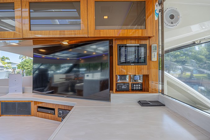 18m RIVIERA 6000 Sport Yacht Platinum Edition 2021 - Yacht for sale
