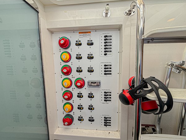 18m RIVIERA 6000 Sport Yacht Platinum Edition 2021 - Yacht for sale