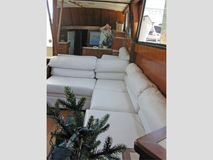 44' Viking 1988 Motor Yacht 35 