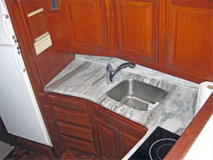 44' Viking 1988 Motor Yacht 49 
