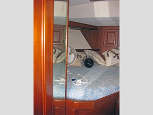 44' Viking 1988 Motor Yacht 76 