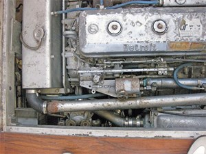 44' Viking 1988 Motor Yacht 98 