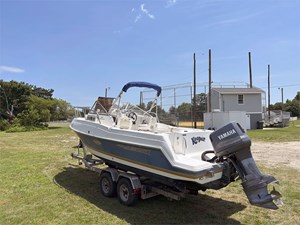 22' Aquasport 2001 225 Explorer 5 