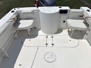 22' Aquasport 2001 225 Explorer 10 