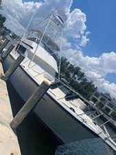 55 Hatteras 4 