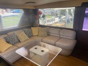 55 Hatteras 12 