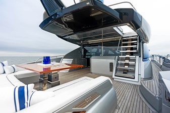FERRETTI GROUP TRADE 8 FERRETTI GROUP TRADE 2021 RIVA YACHT 88' Folgore Motor Yacht Yacht MLS #446434 8