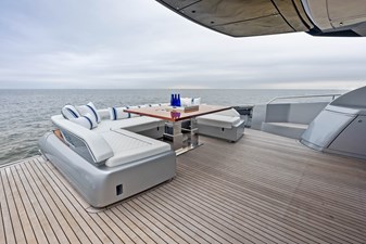 FERRETTI GROUP TRADE 10 FERRETTI GROUP TRADE 2021 RIVA YACHT 88' Folgore Motor Yacht Yacht MLS #446434 10