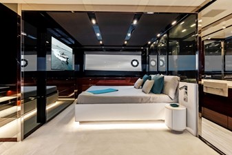 FERRETTI GROUP TRADE 38 FERRETTI GROUP TRADE 2021 RIVA YACHT 88' Folgore Motor Yacht Yacht MLS #446434 38