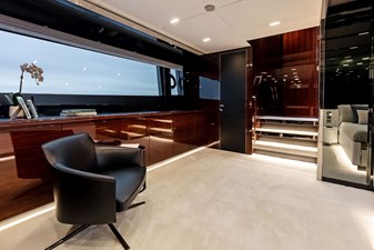 FERRETTI GROUP TRADE 44 FERRETTI GROUP TRADE 2021 RIVA YACHT 88' Folgore Motor Yacht Yacht MLS #446434 44
