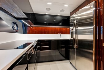 FERRETTI GROUP TRADE 64 FERRETTI GROUP TRADE 2021 RIVA YACHT 88' Folgore Motor Yacht Yacht MLS #446434 64