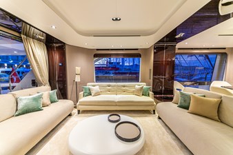 NIRVANA BY THE SEA 24 Saloon and Dining