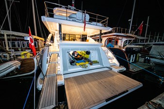 NIRVANA BY THE SEA 19 Garage