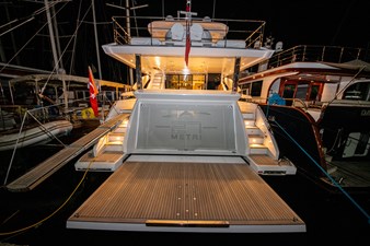 NIRVANA BY THE SEA 18 Stern