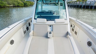 RIKI TIKI 16 Forward console lounge