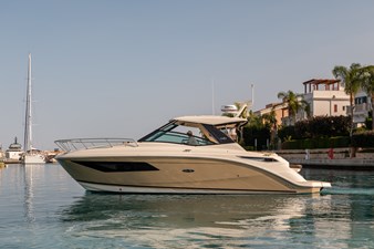 SERENITY 0 Sea Ray 320 DA-2024