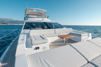 HELSIE SI 9