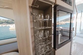 HELSIE SI 44