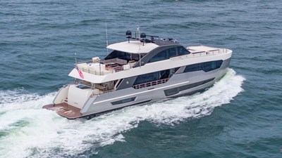PINCH ME 2 2021 Ocean Alexander 28R