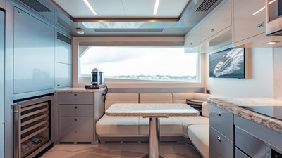 PINCH ME 15 2021 Ocean Alexander 28R