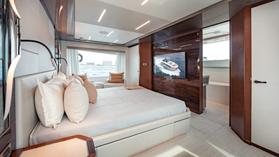 PINCH ME 18 IYG-Listing-on-YachtWay-39