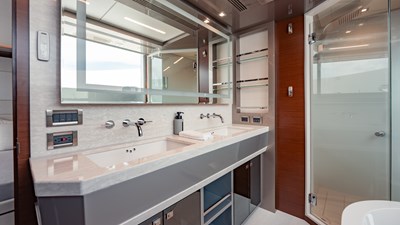 PINCH ME 25 IYG-Listing-on-YachtWay-48
