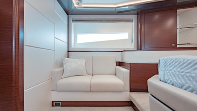 PINCH ME 44 IYG-Listing-on-YachtWay-96