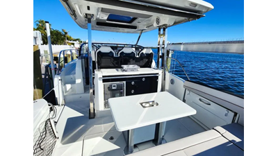 2023 Jeanneau Leader 10.5 WA Series 2| 36' 9 