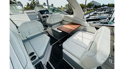 2023 Regal 26XO| 26' 7 