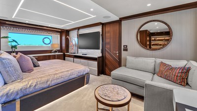 INTO THE SUNSET 24 INTO THE SUNSET 2024 SUNSEEKER 88 Yacht Motor Boat Yacht MLS #446589 24