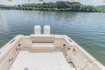 ALL THE RAGE 14 Aft cockpit