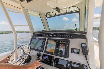 ALL THE RAGE 23 Electronics at the helm