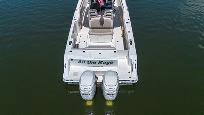 ALL THE RAGE 45 Stern/cockpit aerial view