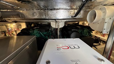 NO NAME 10 Engine room