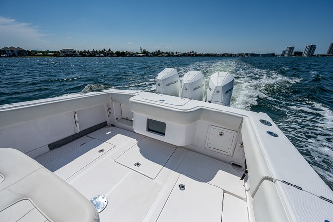 38_jupiter_reel_doozey_cockpit_7