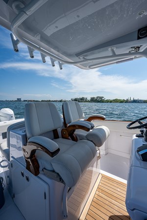 38_jupiter_reel_doozey_helm_6