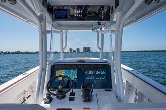 Reel Doozy 43 38_jupiter_reel_doozey_helm_2
