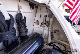 BETTER TOGETHER VI 45 Transom storage