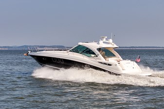 BETTER TOGETHER VI 53 Port quarter profile